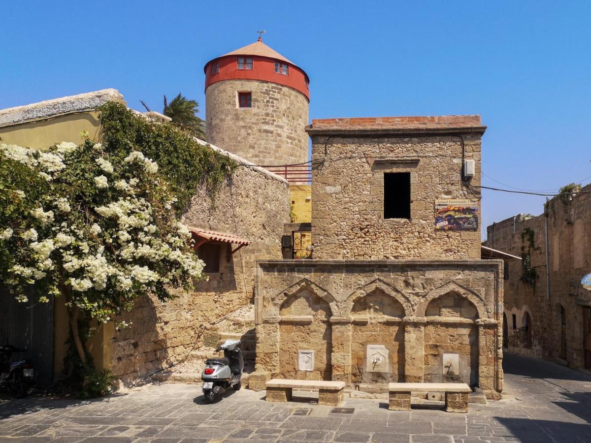 Voyaz Boutique Apartments & Suites -Old Town Rhodes City Exteriör bild