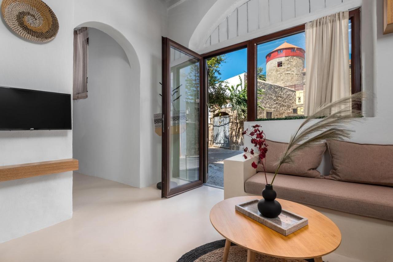 Voyaz Boutique Apartments & Suites -Old Town Rhodes City Exteriör bild